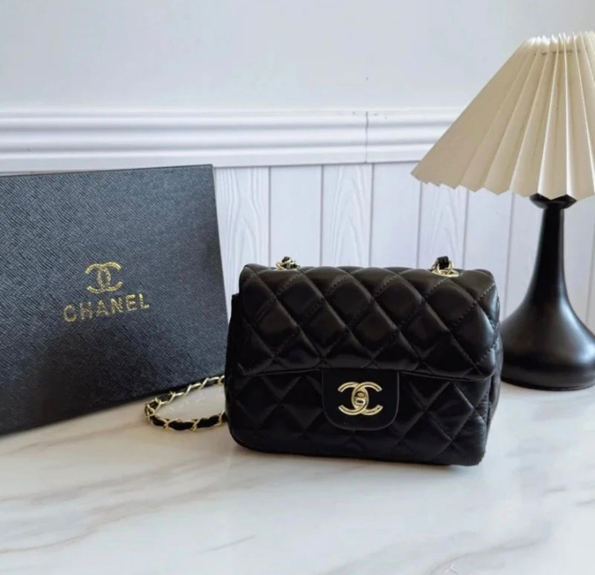 Designer bag vendor