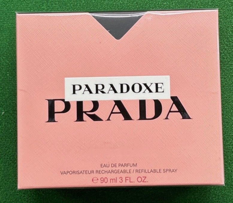 Prada paradoxe perfume