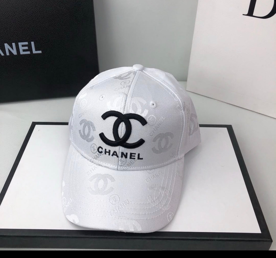 Luxury White Fashion Cap